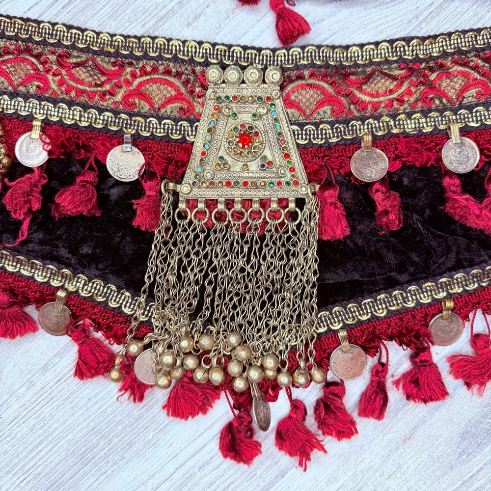 Vintage handmade beaded coin belly dancing hip belt side sash medium costume - Picture 7 of 11